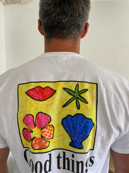 DO ART ISSUE 1 ADULTS TEE- colour in shirt